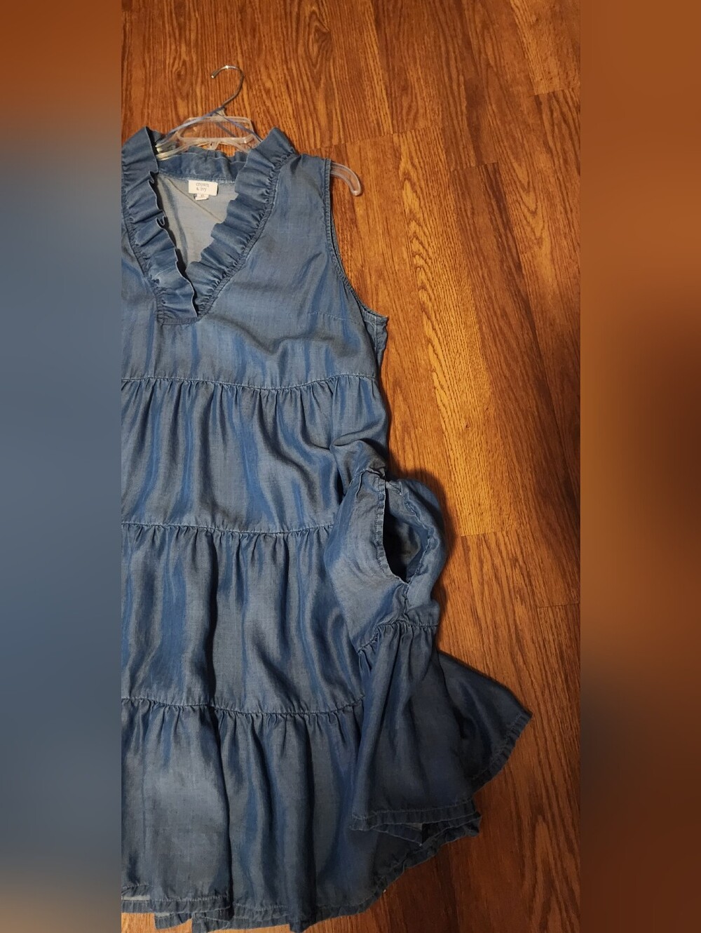 crown & ivy Sleeveless Tiered Denim-Style Dress - Blue - Picture 4 of 5